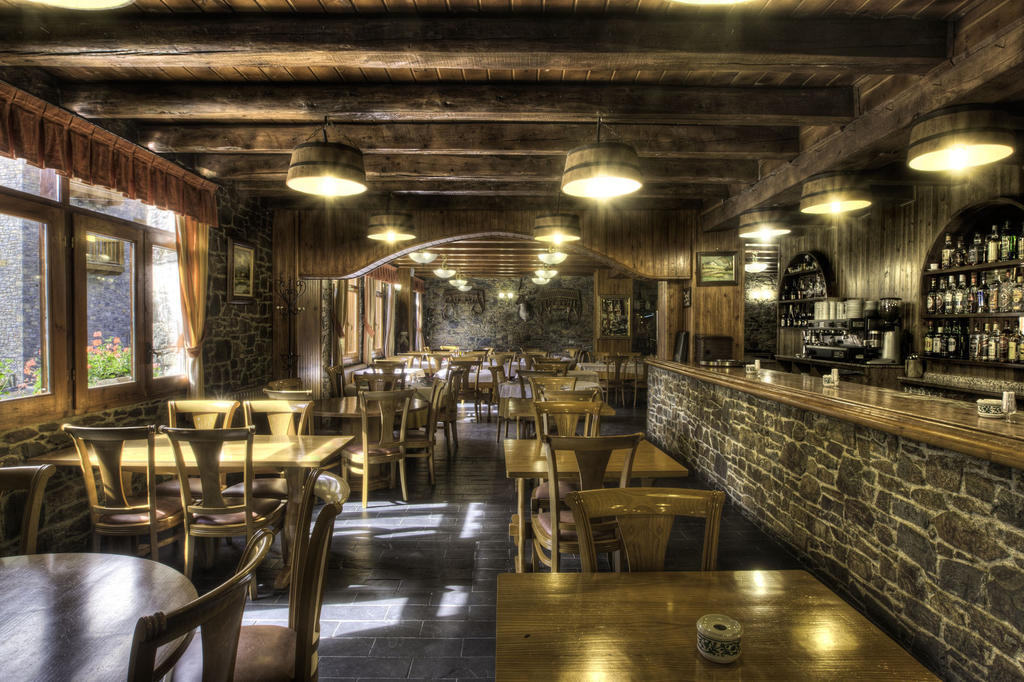 Hostal La Font ออส เด ซิวิส ภายนอก รูปภาพ